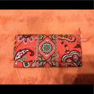 Vera Bradley billfold