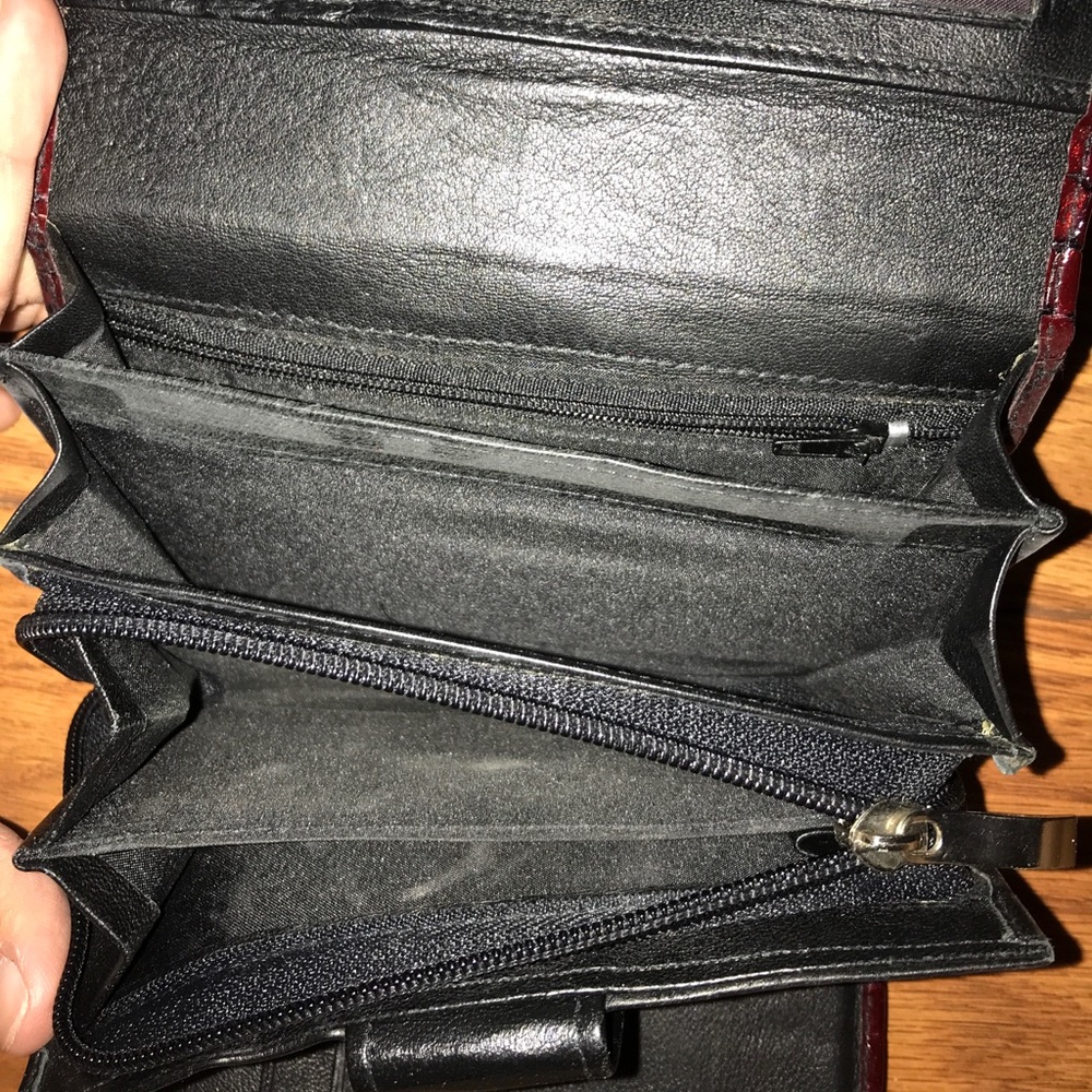 Wallet - Picture 3 of 3