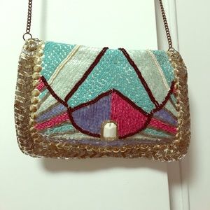 Kimchi Blue Art Deco Jeweled Clutch - beautiful!