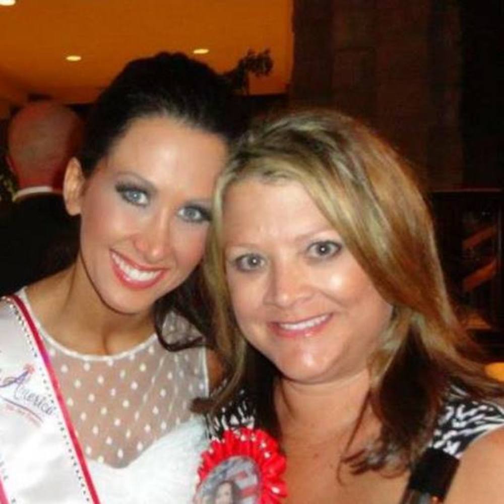 Meet your Posher, Danyele