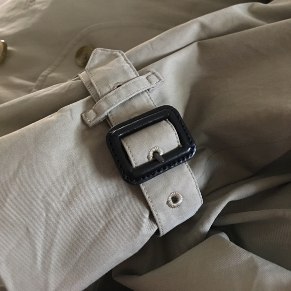 ❌SOLD❌Womens Burberry London Belted Trench Coat - Picture 8 of 8