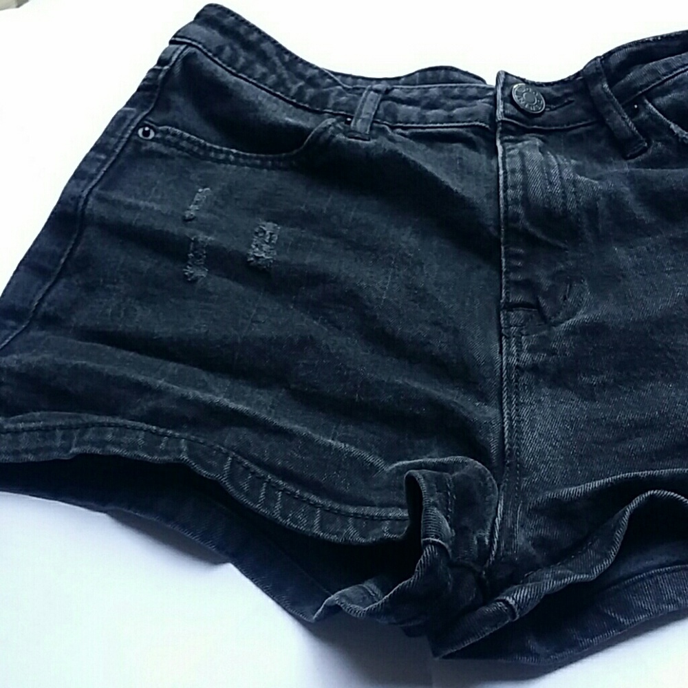 Urban outfitters BDG BLACK SHORTS - Picture 2 of 6