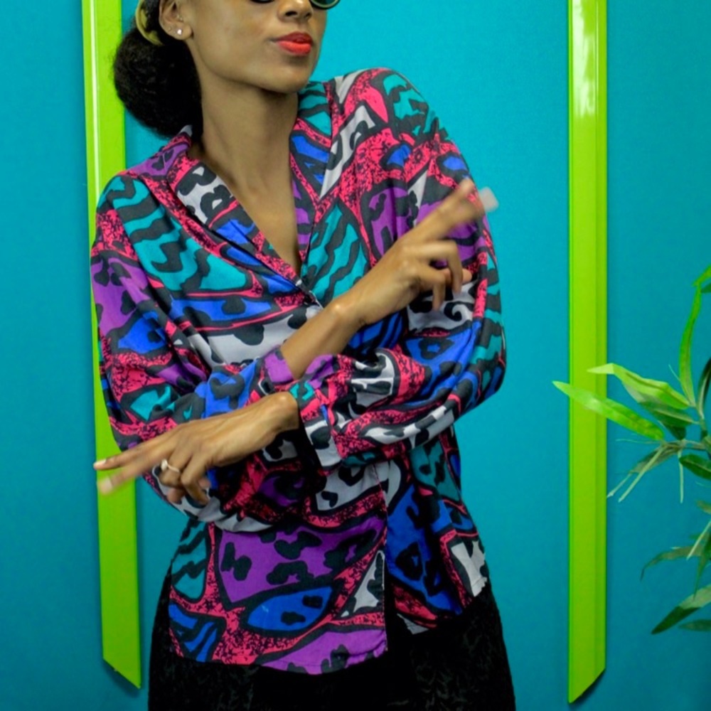 Pebbles Button Down - Picture 2 of 2