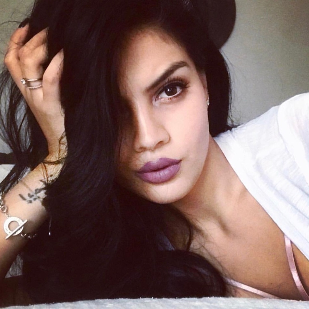 Meet your Posher, Alyssa