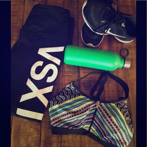 VSX sports bra AND VSX logo leggings (as set)