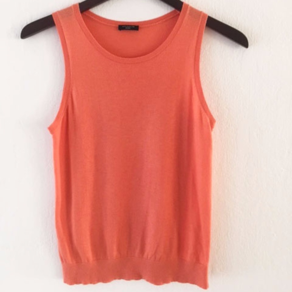 Ann Taylor sleeveless shell