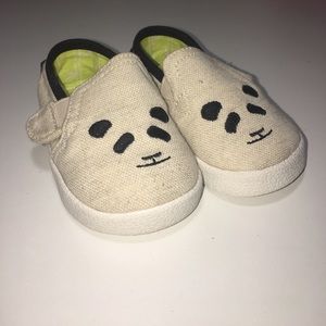 Toms panda slip on sneakers size 4