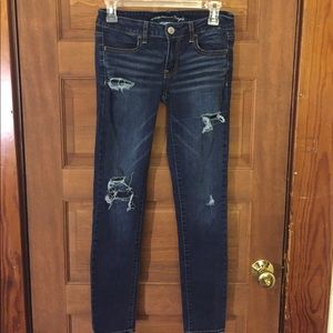 Super stretch American Eagle Distressed Jeggings