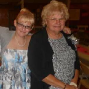 Meet your Posher, Samara