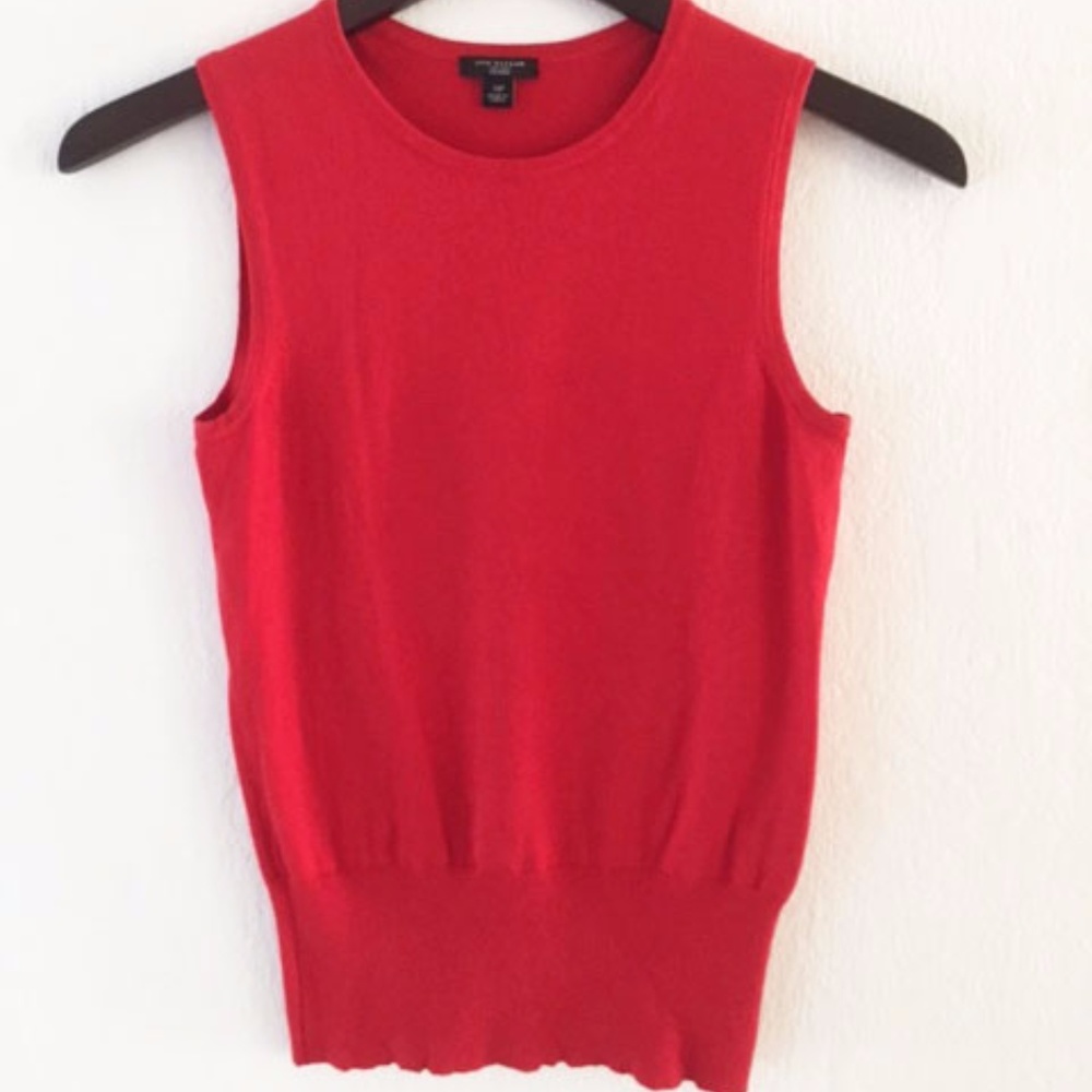 Ann Taylor sleveless shell