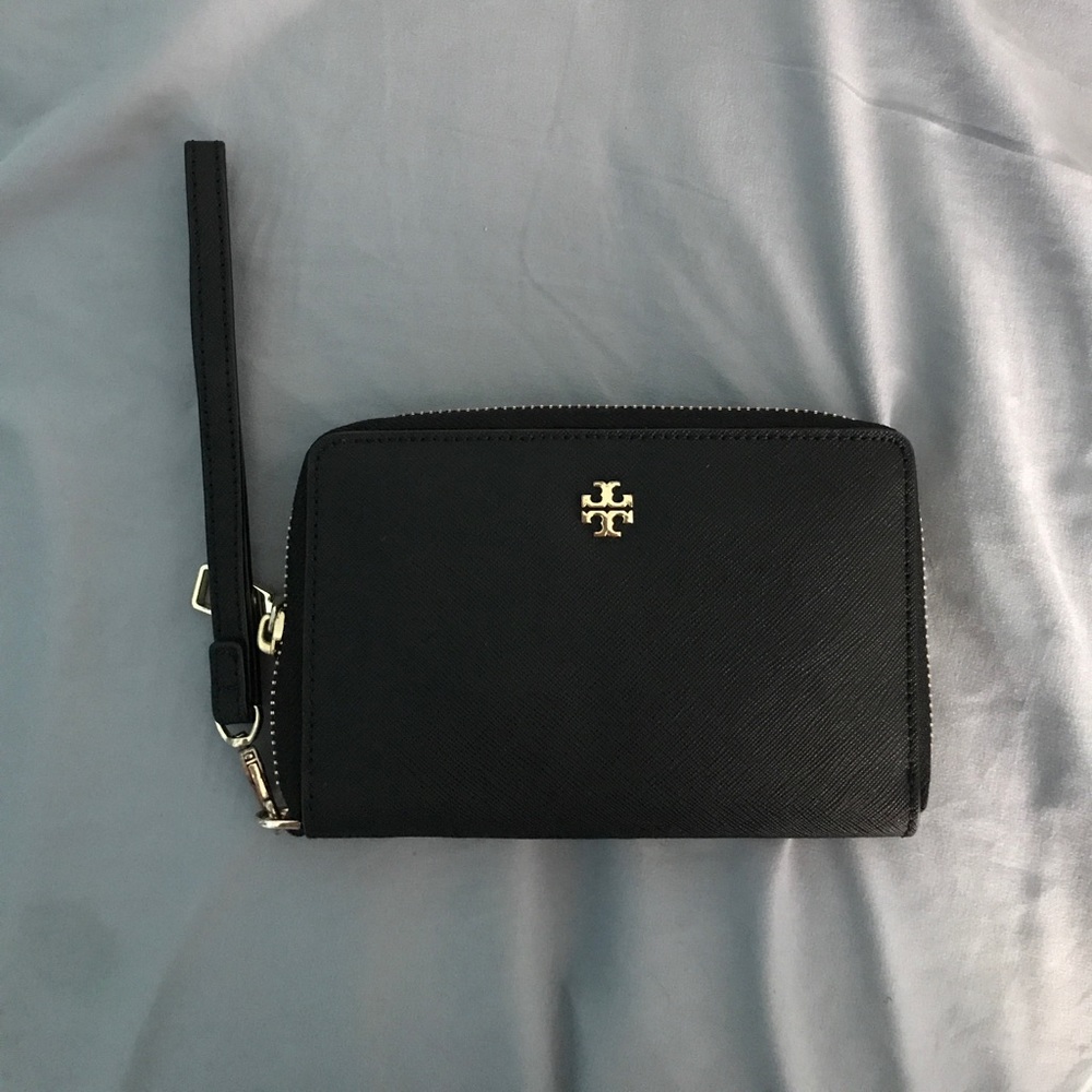 Toryburch wristlet!