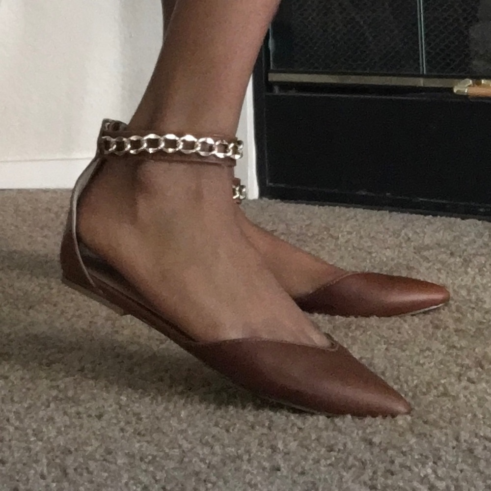 Pointed Toe Brown Flats