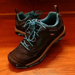KEEN Women's Hiking/Outdoor Shoes