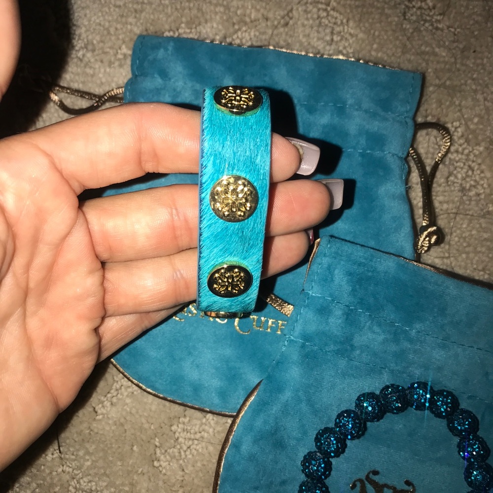 BRAND NEW Meagan Wide Calfskin Turquoise w/ Gold