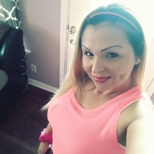 Meet your Posher, Beatriz