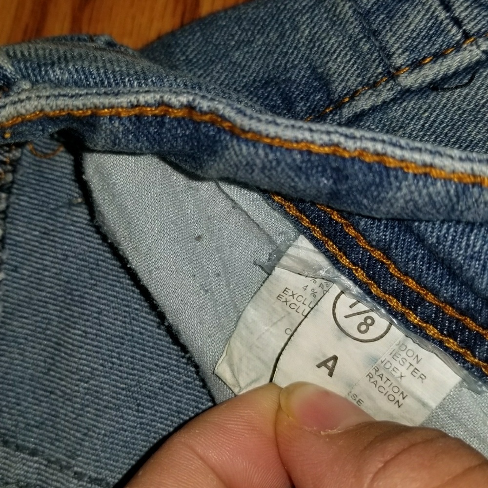 Jeans - Picture 3 of 3