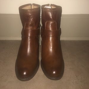 ✨🆕✨ Frye Tabitha Harness Short Bootie 👢