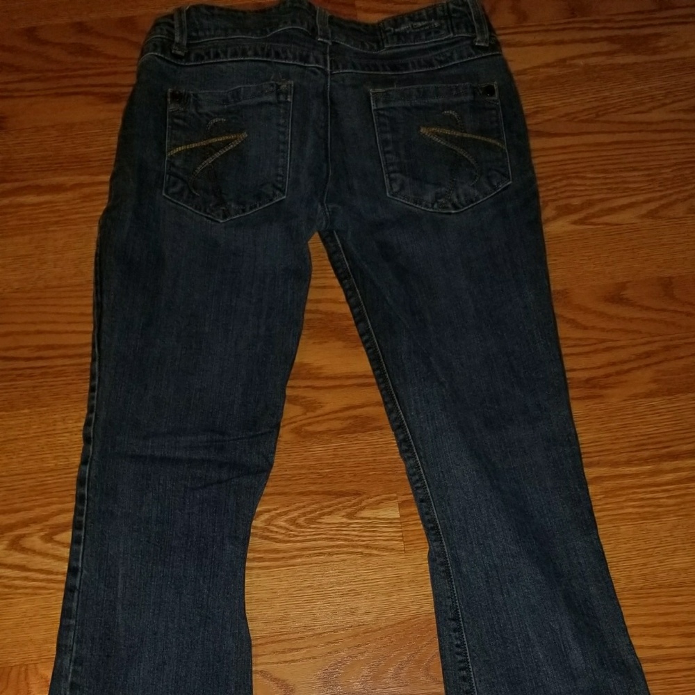Jeans - Picture 2 of 3