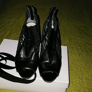 Nine West Caged Sandals