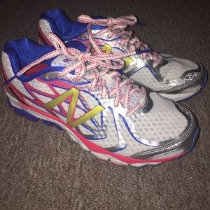 New Balance 1080V4 Running Shoe Size 7