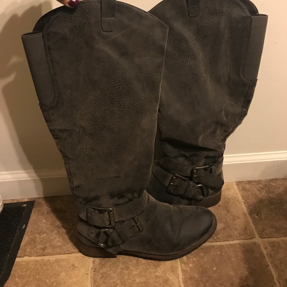 Fall fashion boots