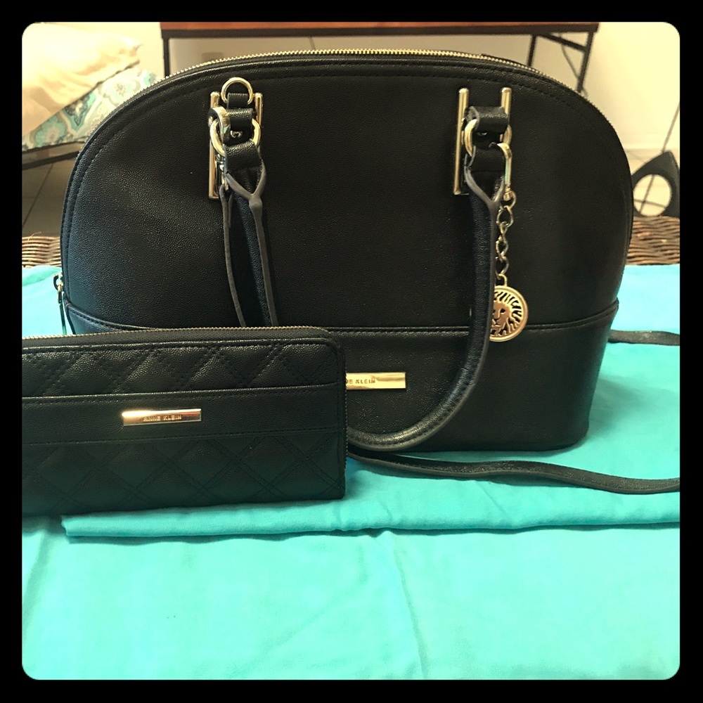 Anne Klein Handbag and wallet