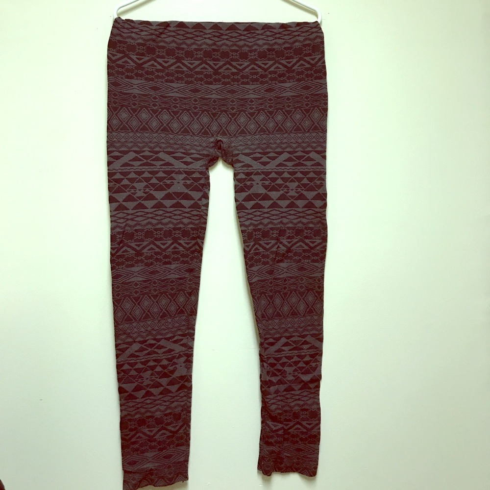 Aztec patterns black leggings