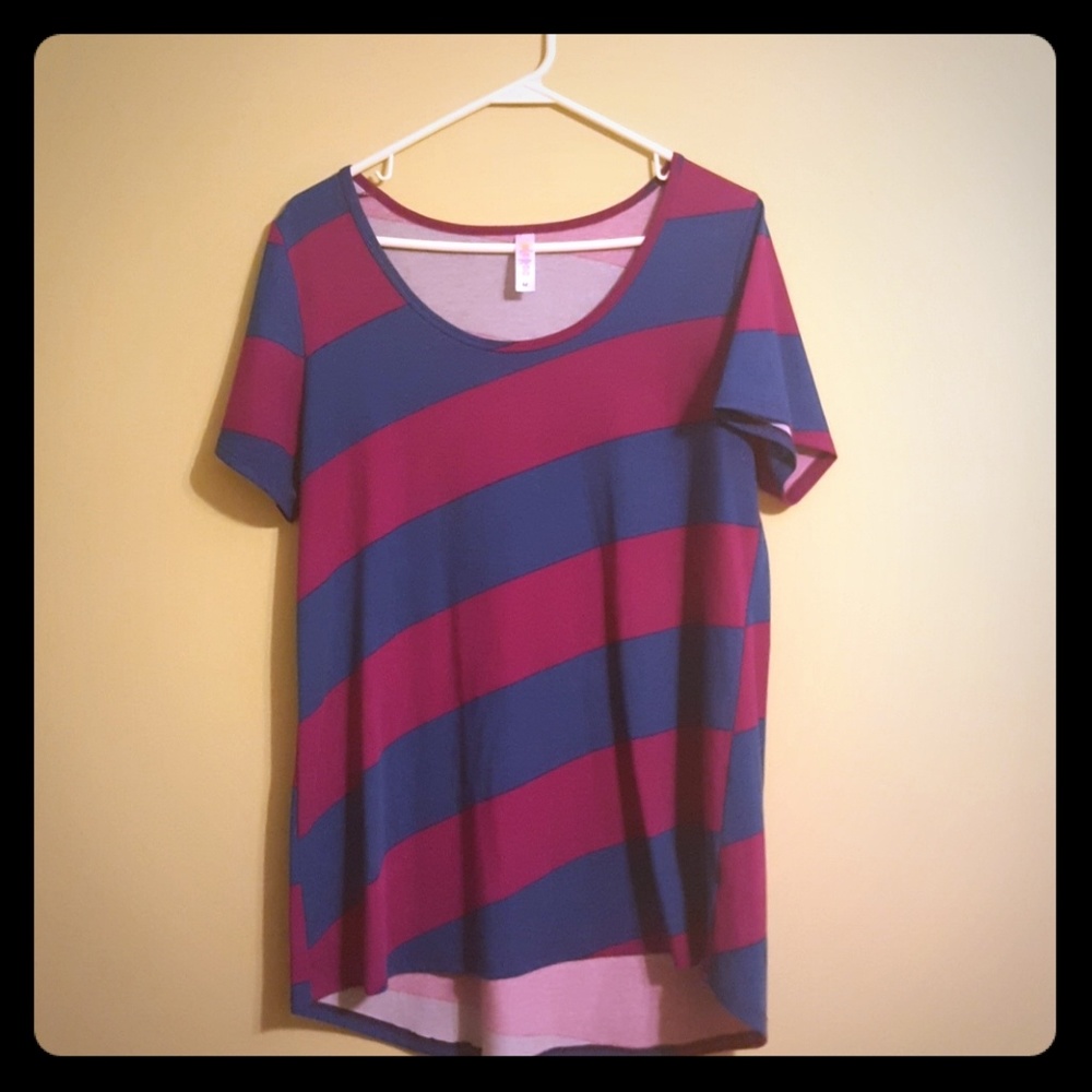 Medium Classic Tee LuLaRoe
