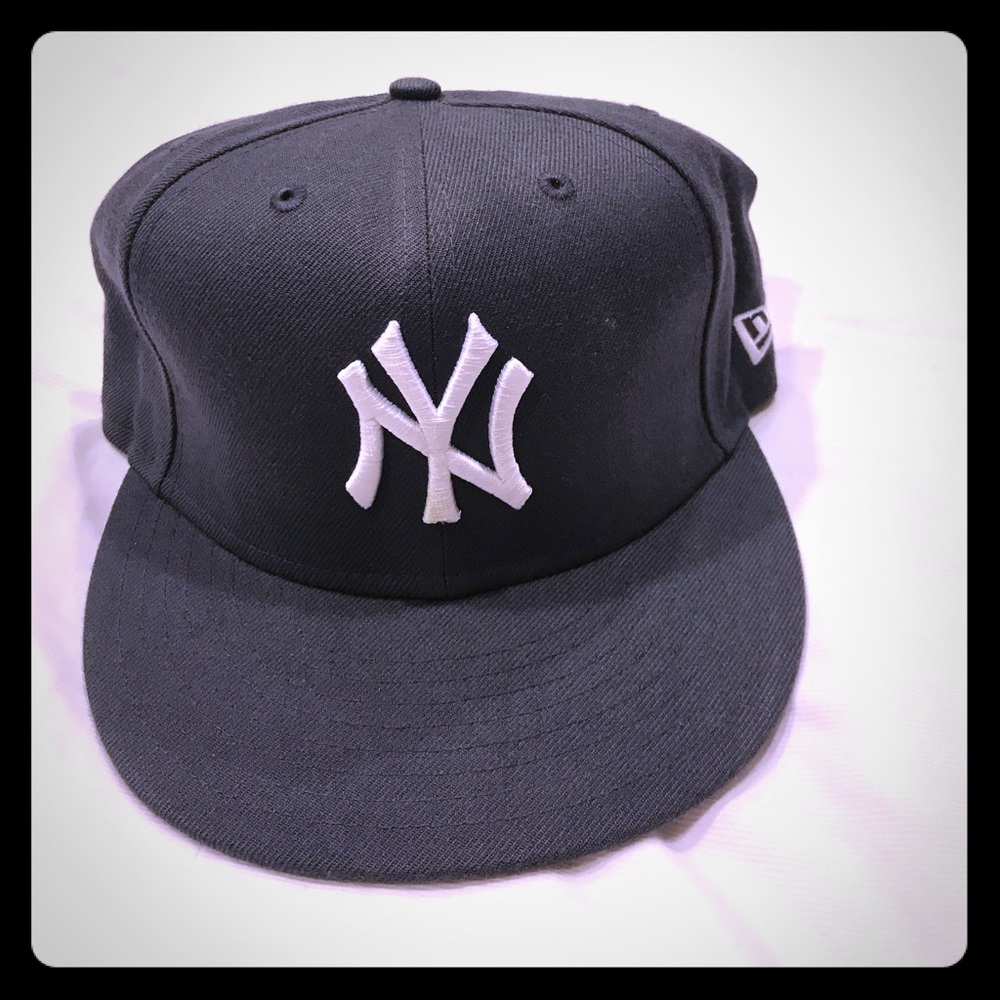 New York Yankees fitted hat