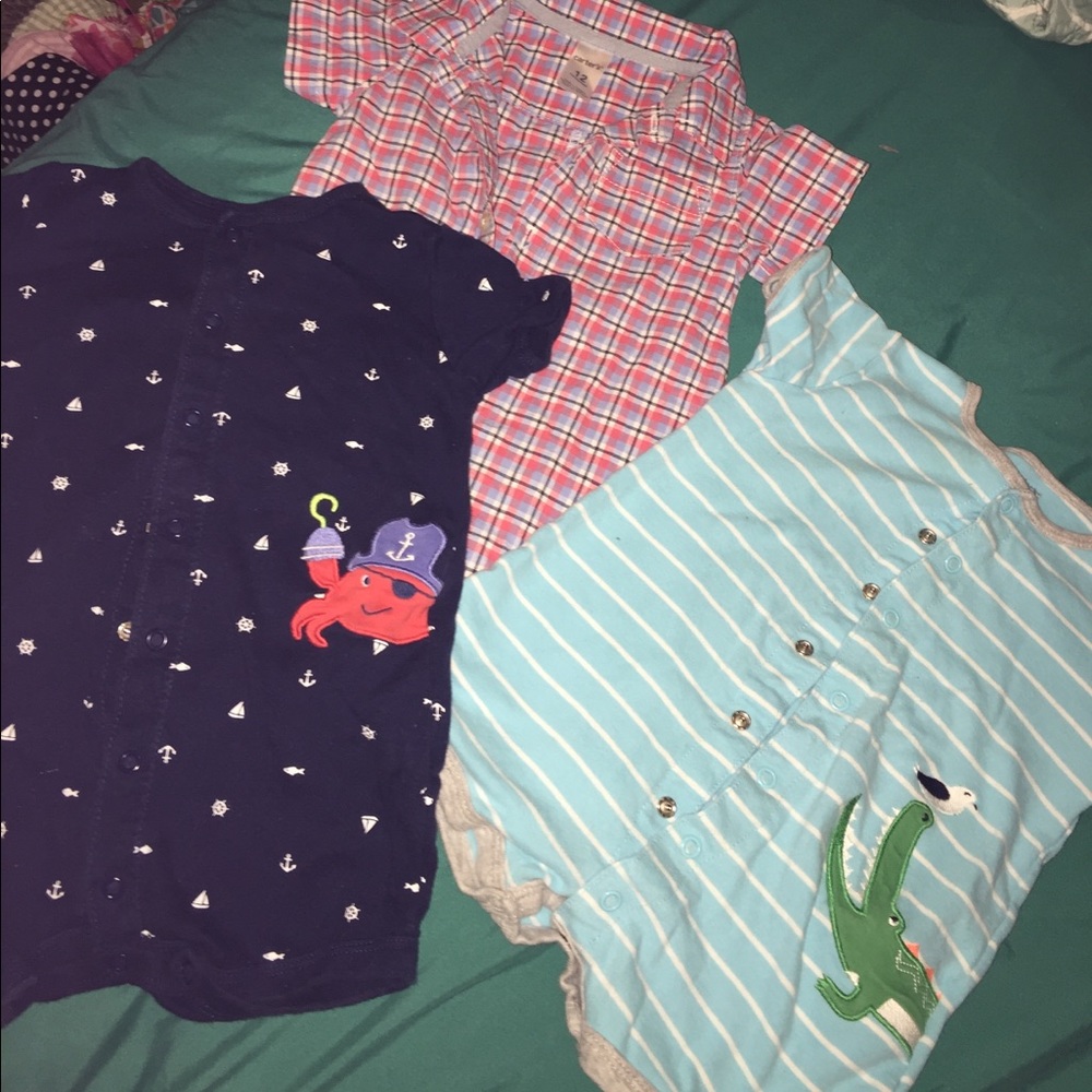 Carter’s rompers bundle!