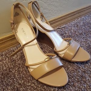 Nine West wedges