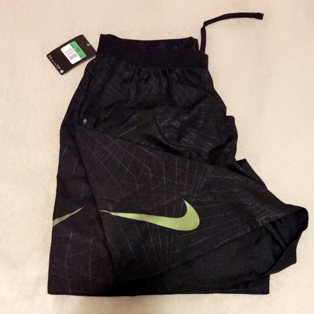 XL Nike Athletic Shorts