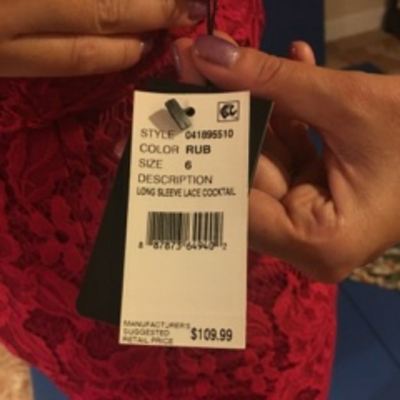 💕Adrianna Papell💕 Red Lace Dress😍New with Tags - Picture 3 of 4