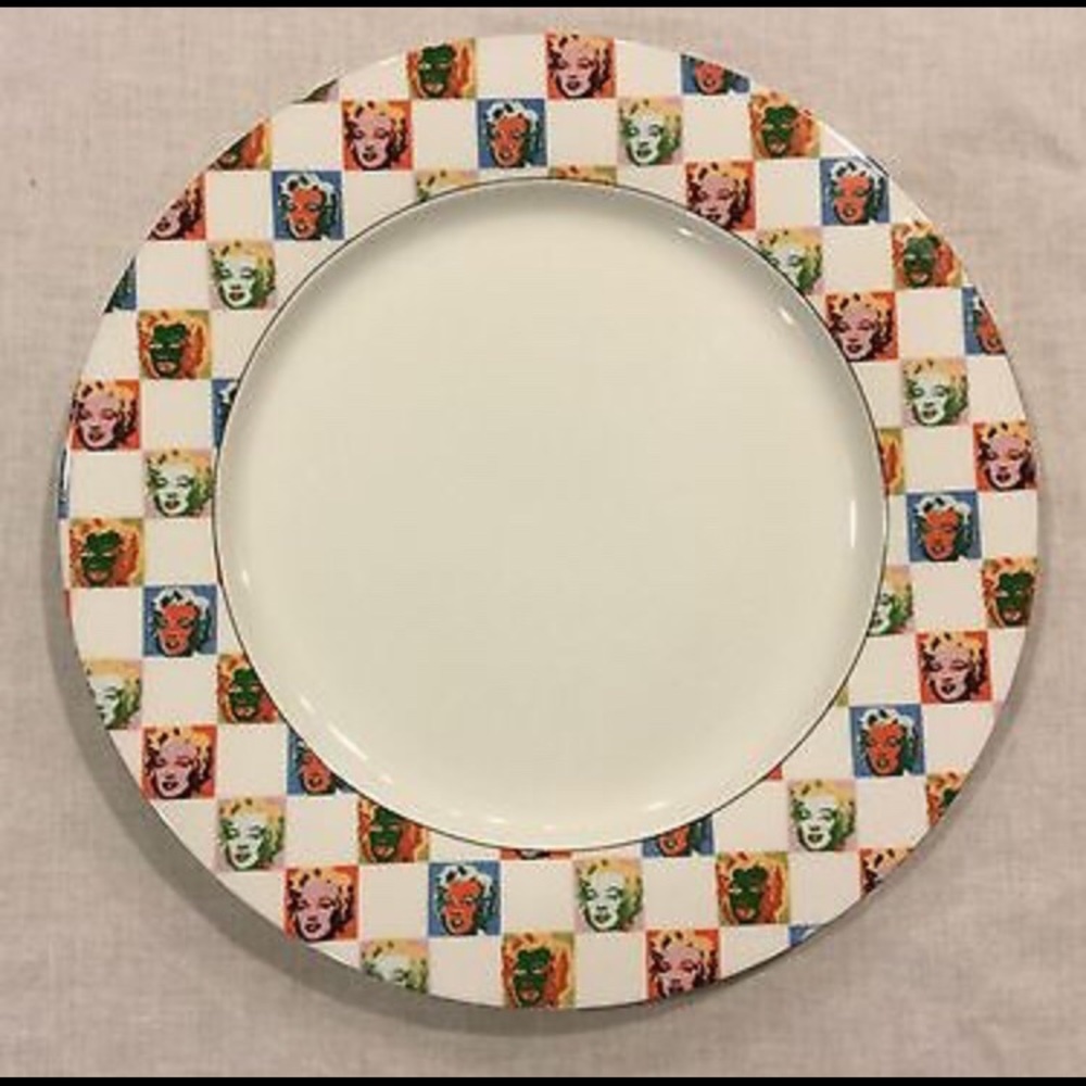 Set of 5 Marilyn Monroe dinner plates !