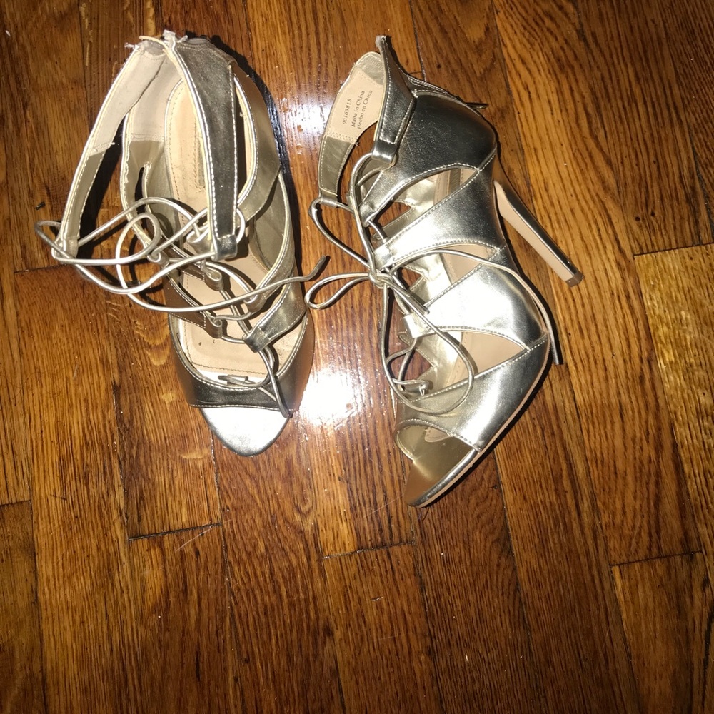 *Traded* Gold heels