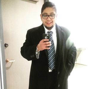 Meet your Posher, Jonathan