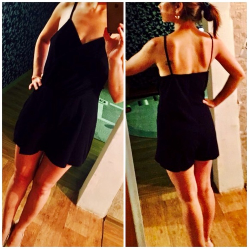 Black Summer Shorts Romper Jumper Beach Dress NWT - Picture 7 of 8