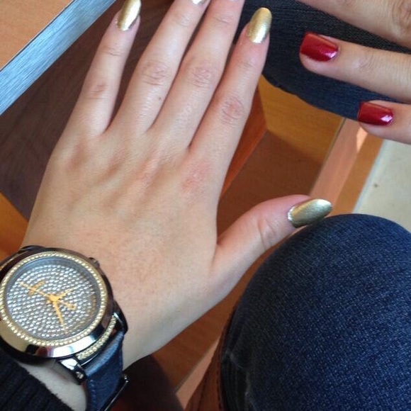 Dark gray embellished DKNY watch - Picture 8 of 8