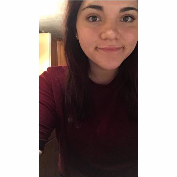 Meet your Posher, Alicia - Picture 1 of 1