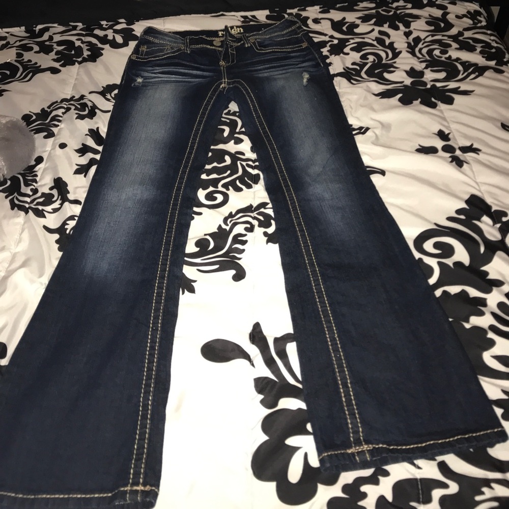 Reign jeans