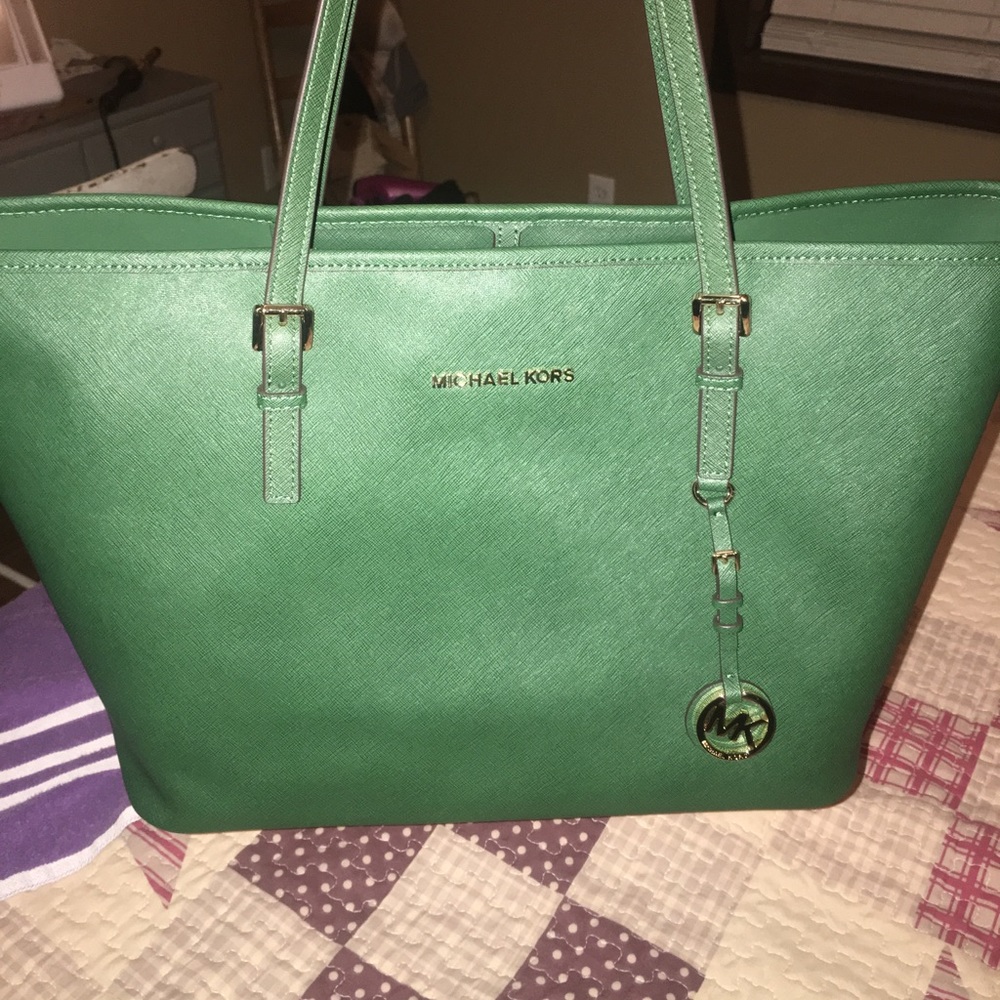 Michael Kors green jet set large tote!