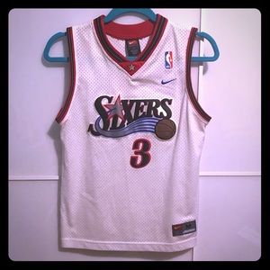 Women’s Nike Sixers Jersey