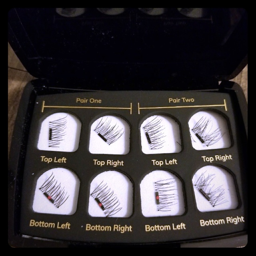 One Two Magnetic "ACCENT" Eyelashes