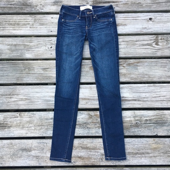 sexy hollister jeans
