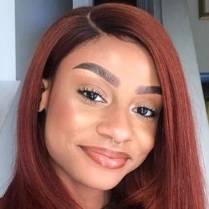 Meet your Posher, Brianna