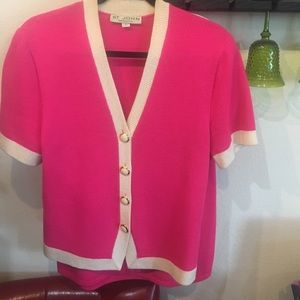 St, John Pink Set a perfect office Look 💕