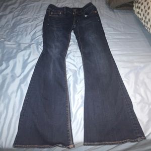 American Eagle size 6 short jeans
