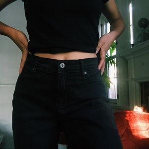vintage black Levi’s skinny leg