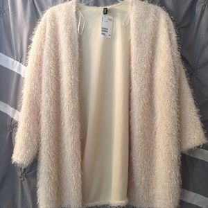 Cream Fuzzy Sweater Cardigan 🔴