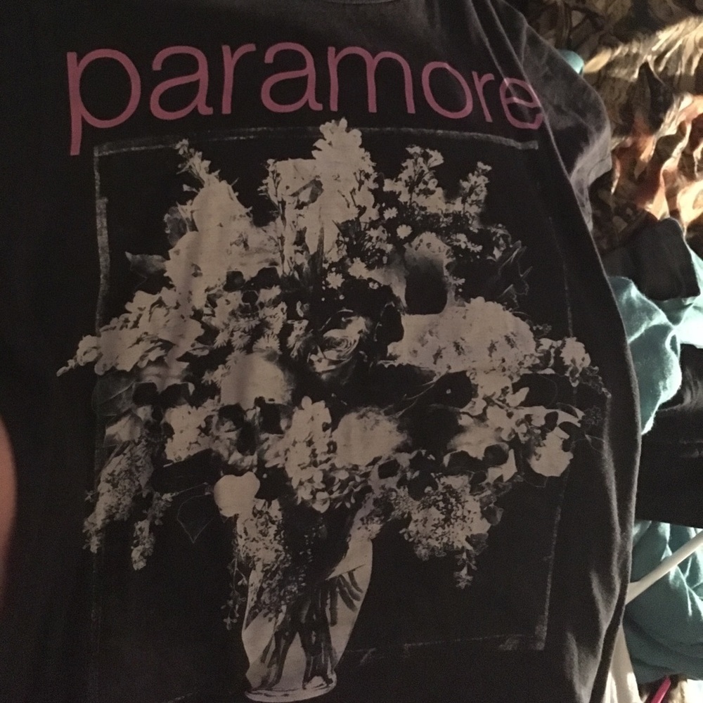 Paramore tee